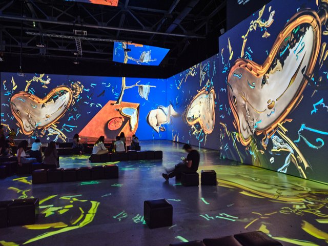 The kings of surrealism and neoclassicism Digital Art Center Artplay