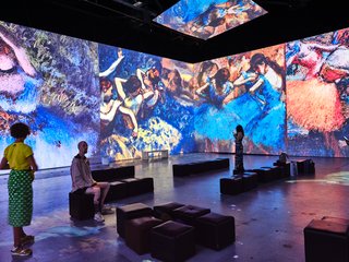galleryImage